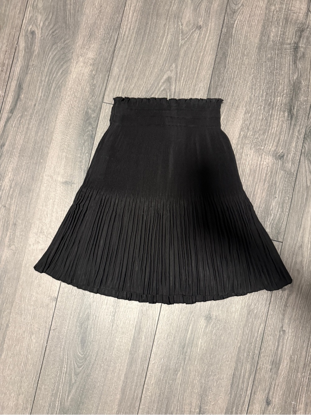 H&M Black Pleated Skater Skirt